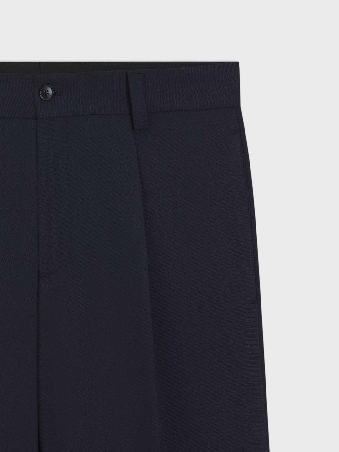 Moderní kalhoty z strečového kepru s předním záhybem - Dark Blue
