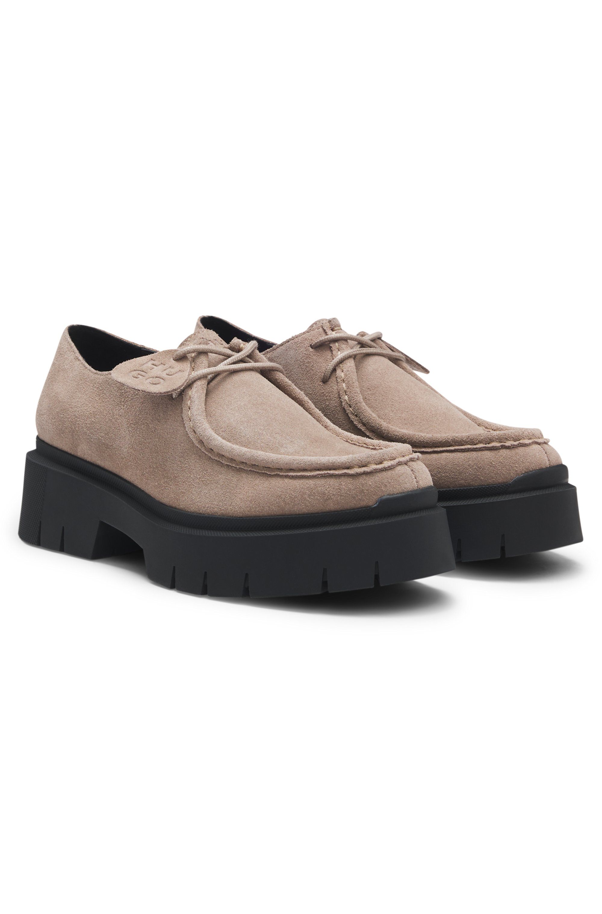 Derby boty z broušené kůže s odnímatelným logovaným štítkem - Light Beige