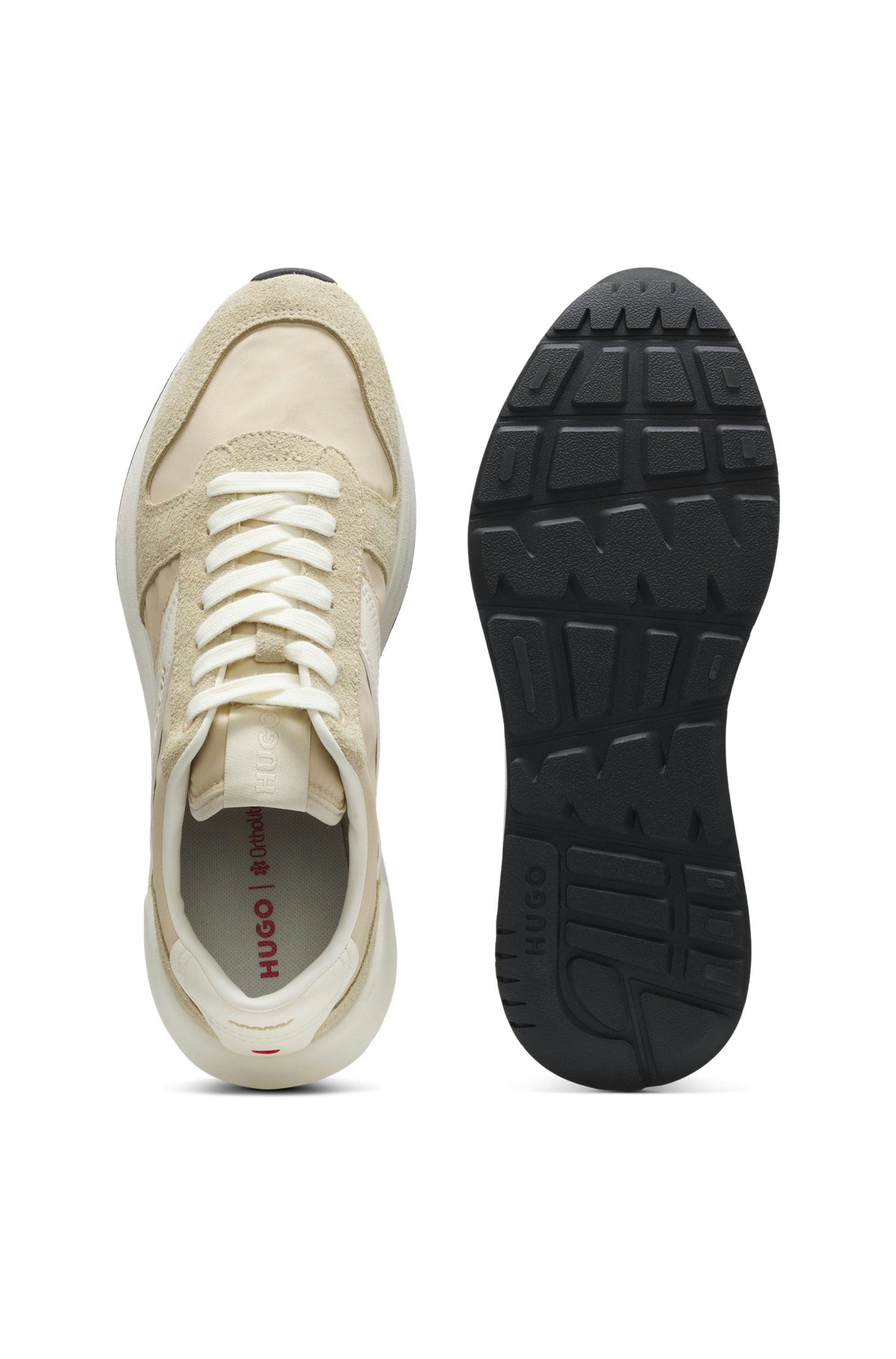 Semišové tenisky s detaily loga - Open Beige