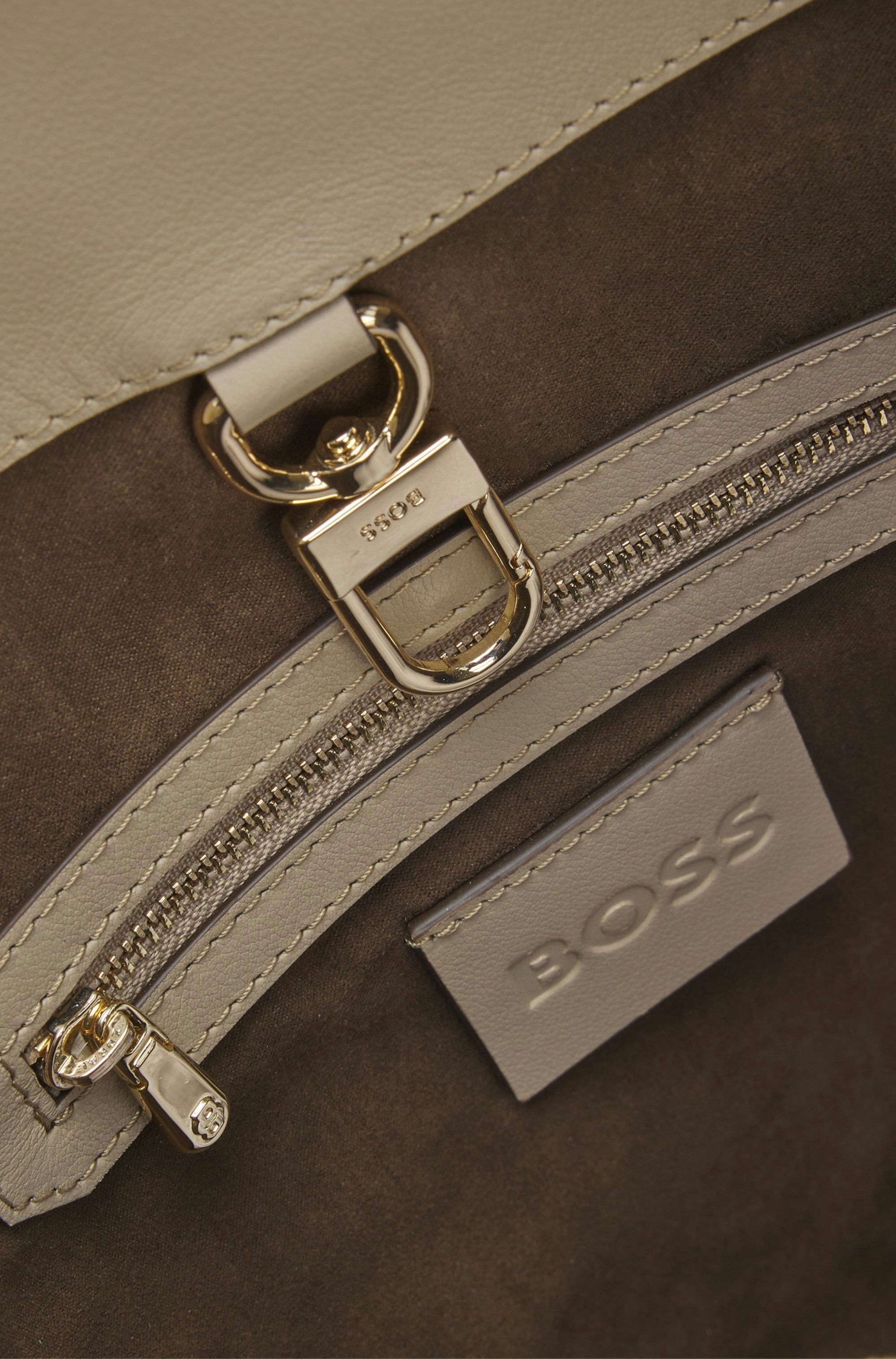 Elegantní kožená kabelka přes rameno s hladkým povrchem - Light Beige