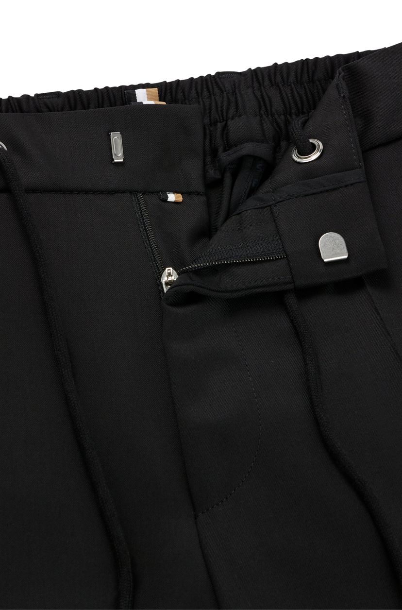 Kalhoty BOSS ONE slim fit z panenské vlny serge - Black - galerie #1